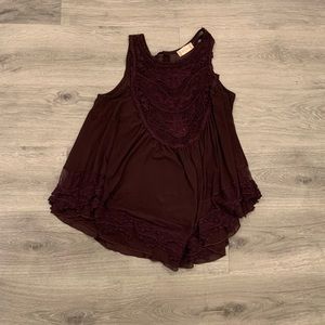 super cute lace altar’d state top